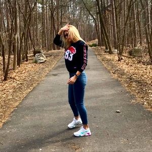 SuperDry Sweatshirt.